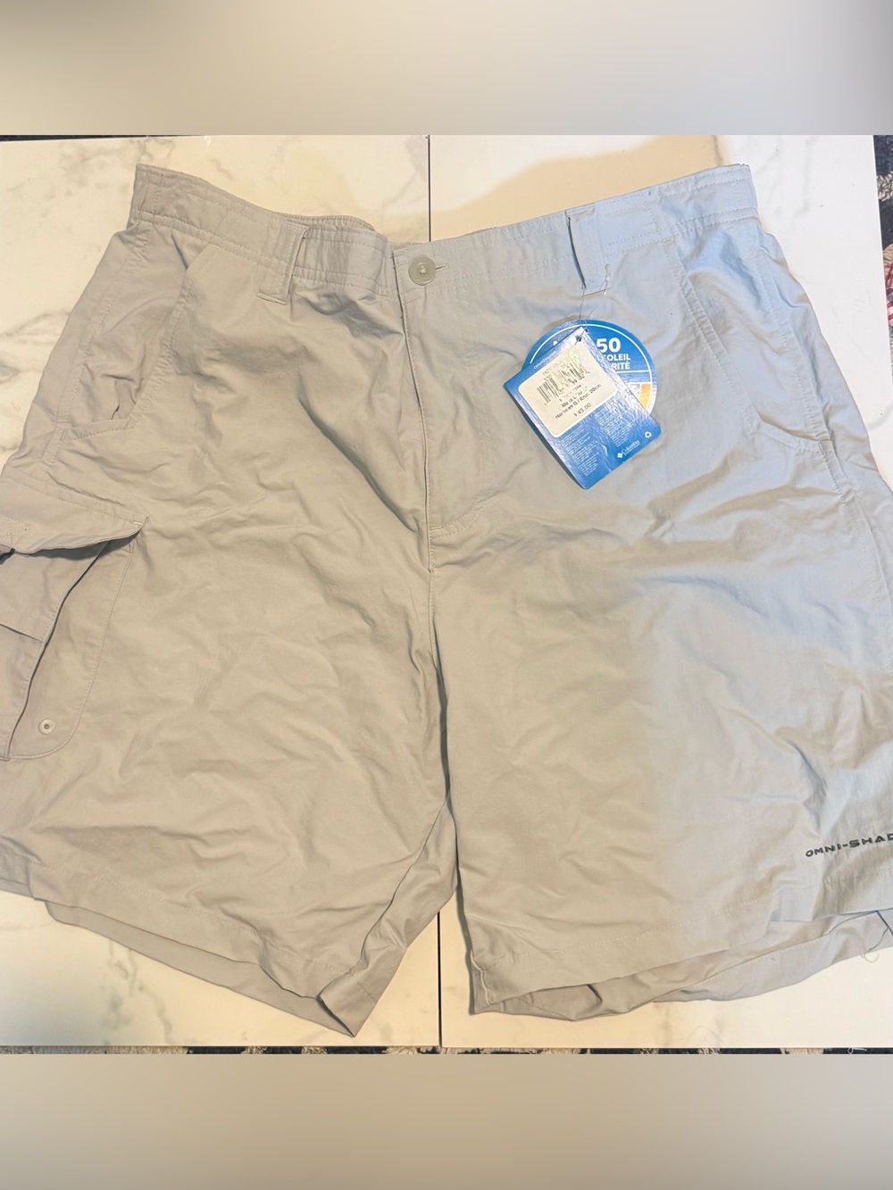 Columbia Men's Light Gray Cargo Shorts